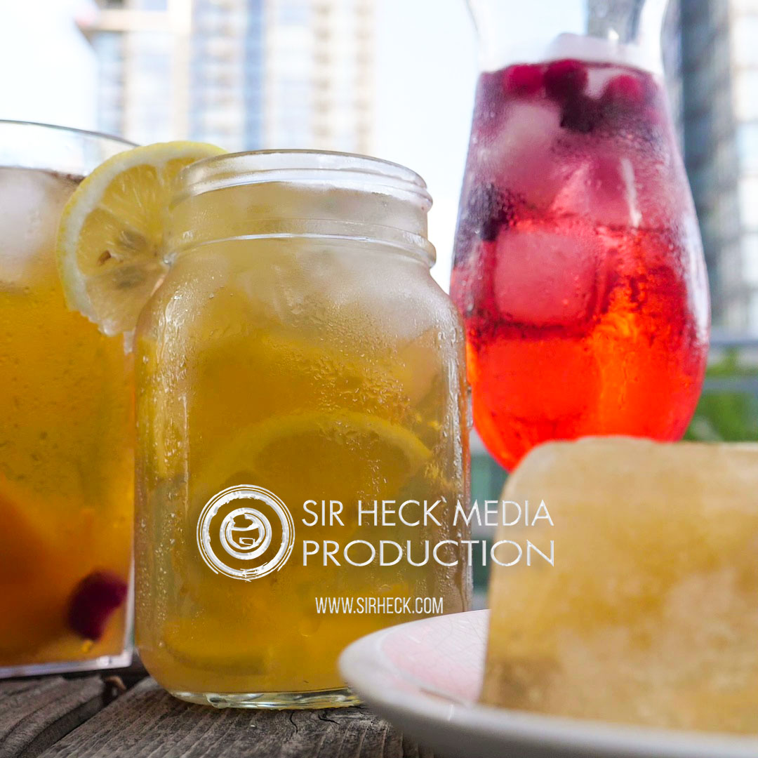 Artisanal fruit iced tea infusion