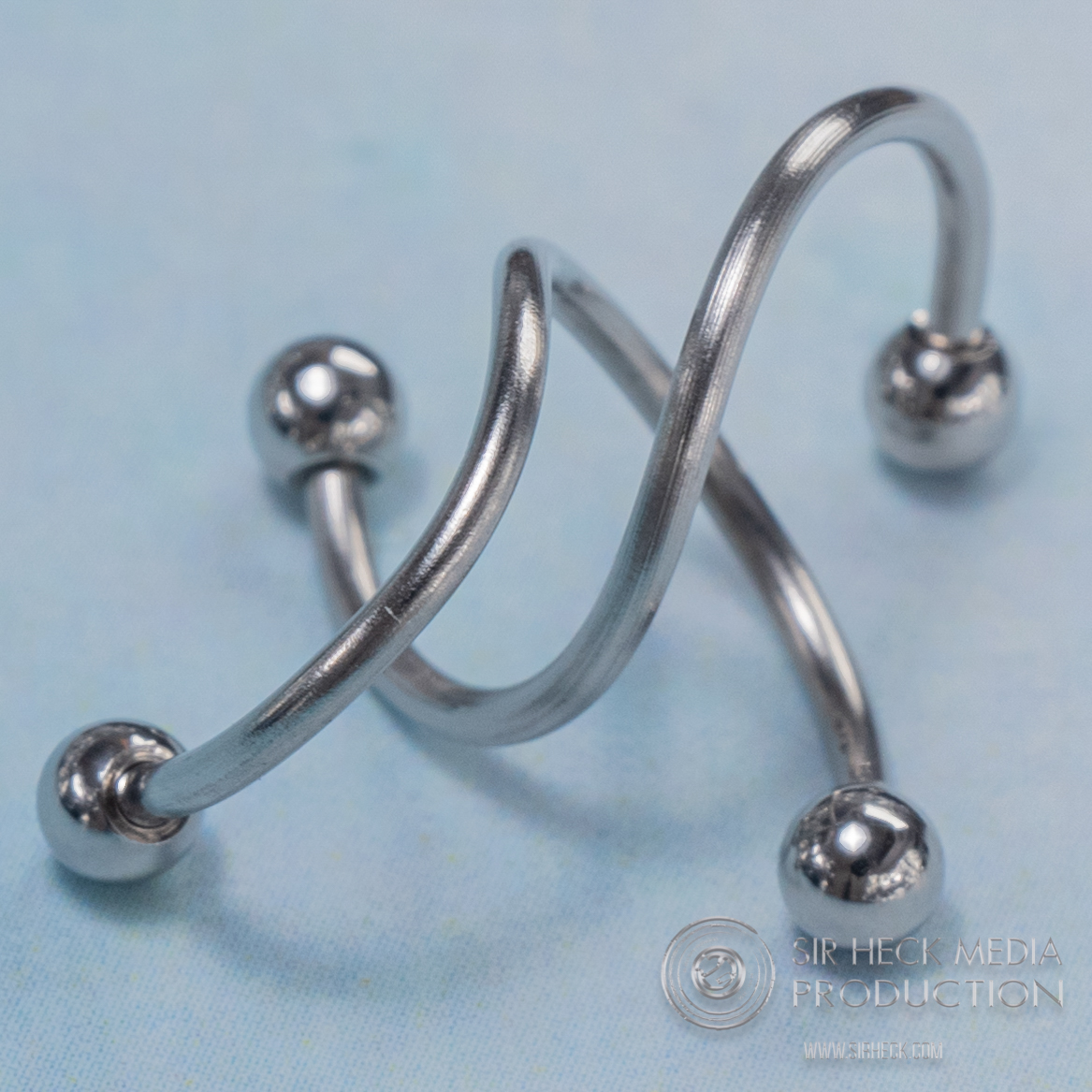 Product photography — Emerald drop earrings