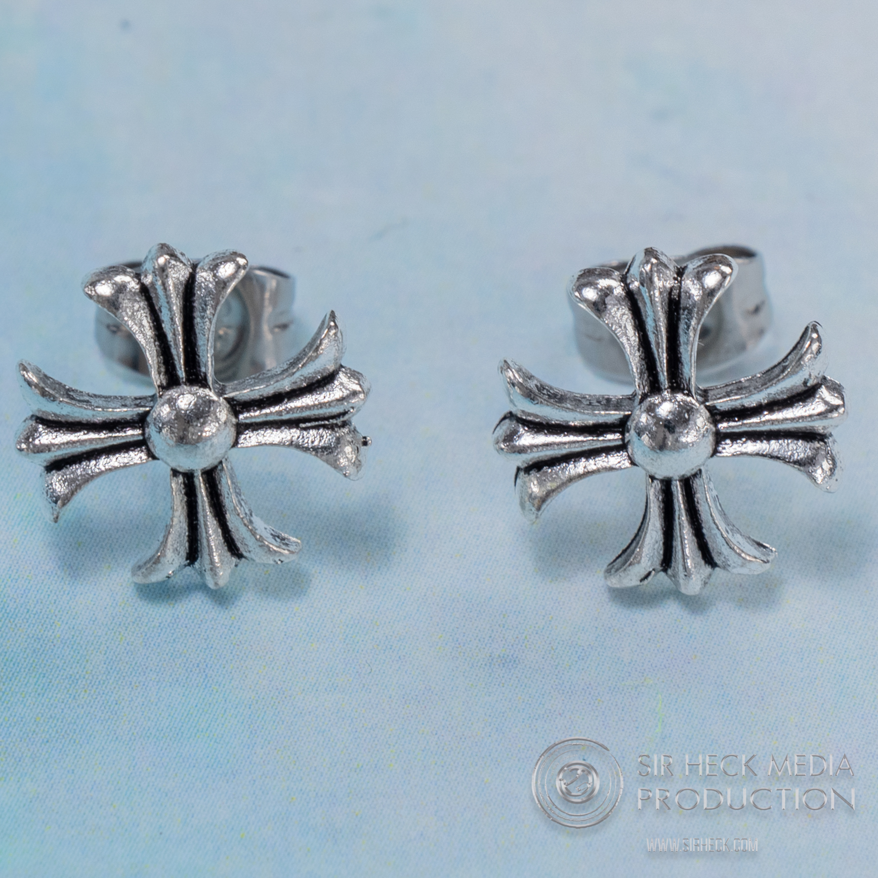 Product photography — Diamond cluster earrings